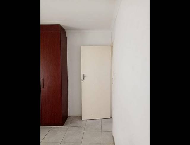 2 BEDROOM HOUSE FOR SALE IN WINDMILL PARK EXT